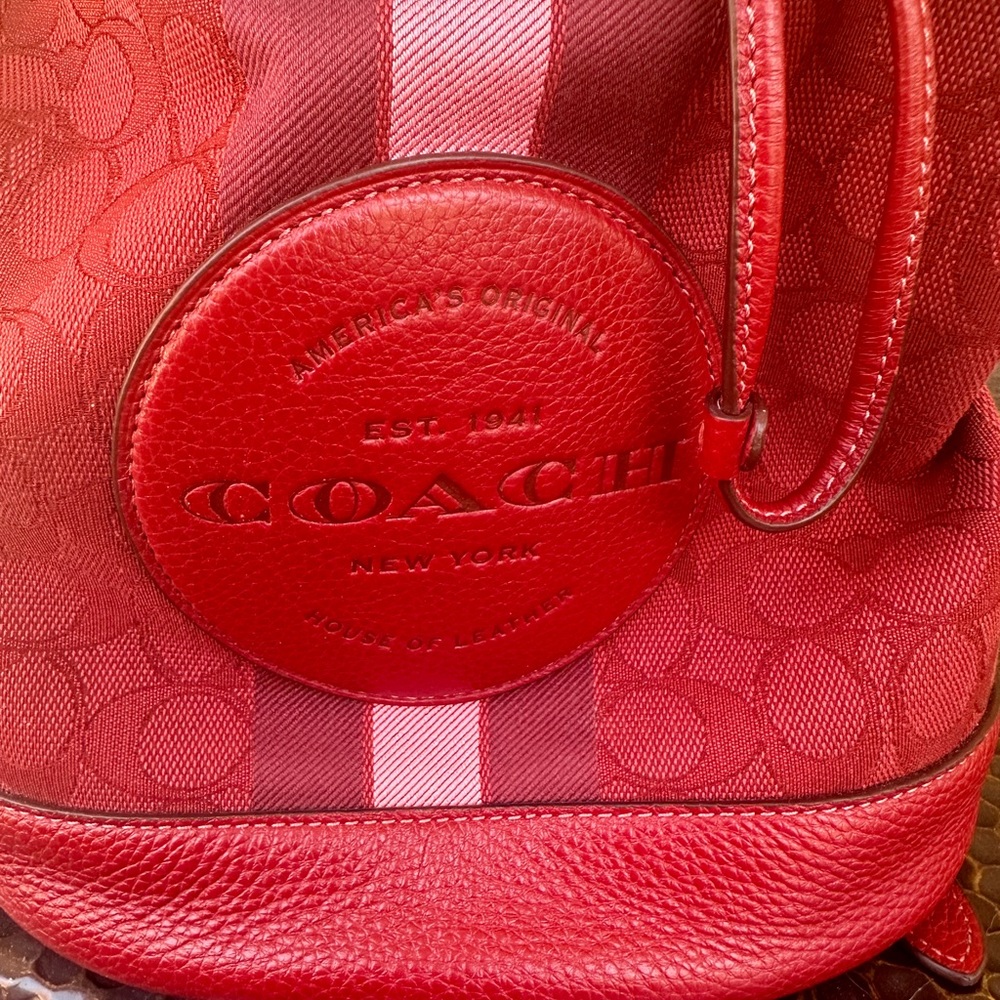 Coach Red Apple Signature Dempsey Patch Drawstring Backpack EXC - Picture 6 of 12